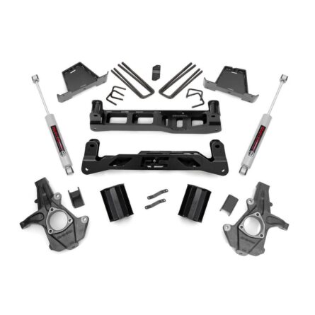 Rough Country 7.5 Inch Lift Kit - Chevy/GMC 1500 2WD (07-13)