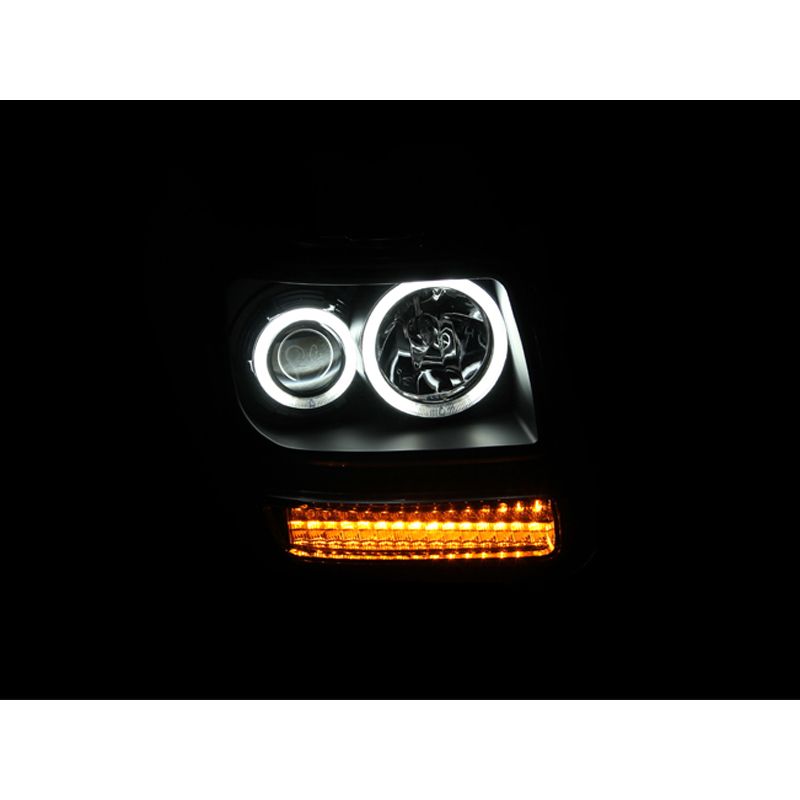ANZO USA Projector Headlight Set w/Halo