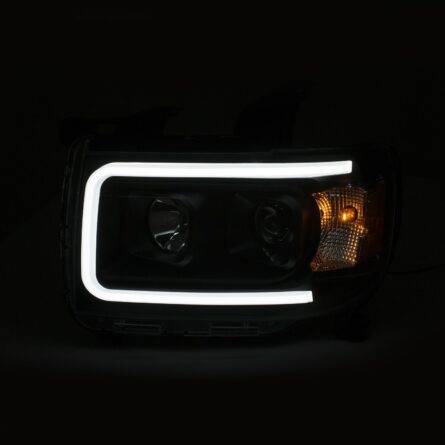 ANZO USA Projector Headlight Set