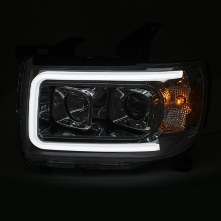 ANZO USA Projector Headlight Set