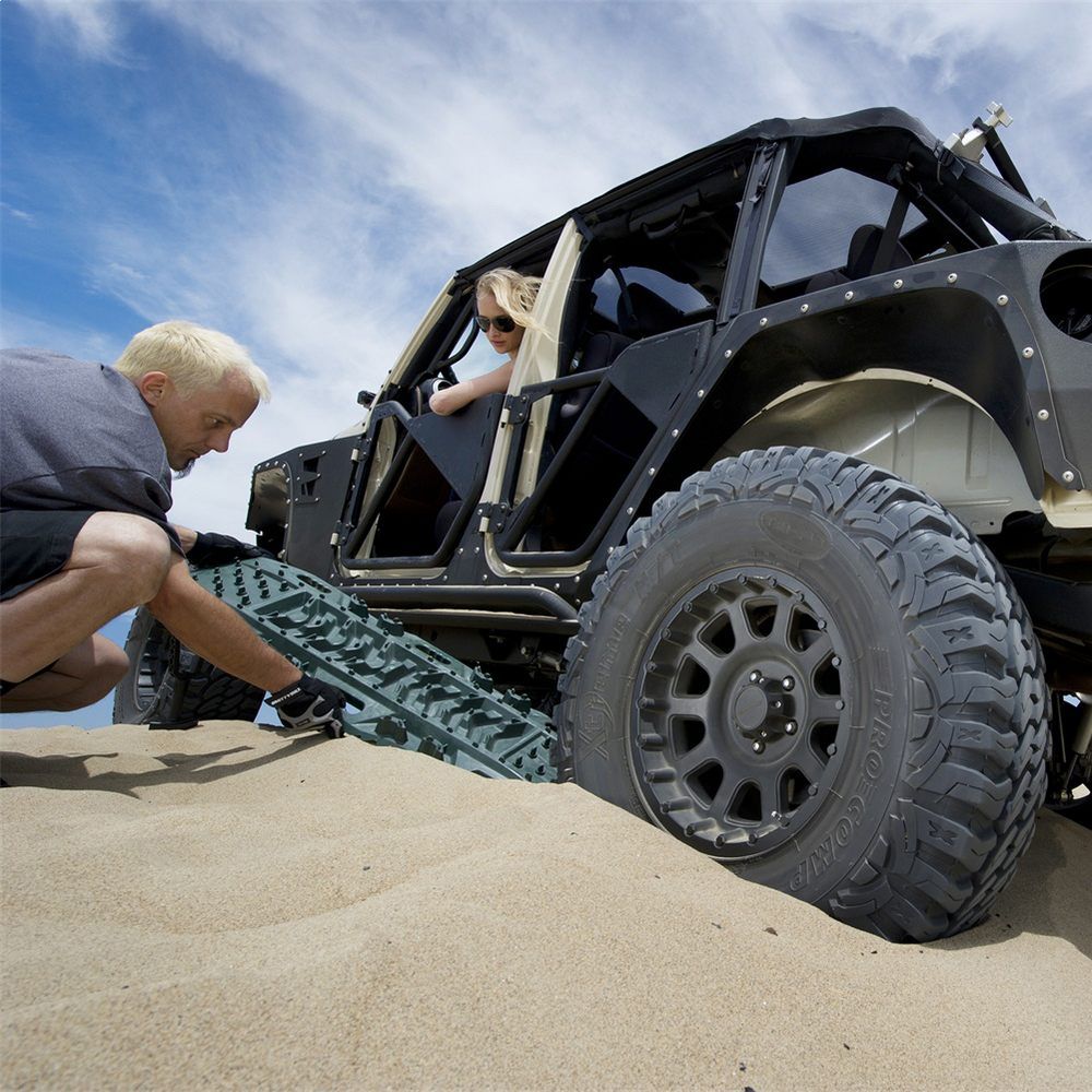 A.E.R. - All Element Ramps - Mud/ Snow/ Sand Traction Aids - Pair
