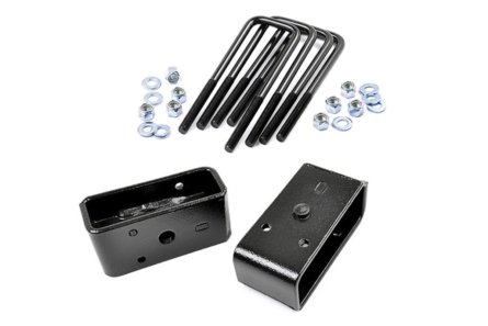 Rough Country 2.5 Inch Block & U-Bolt Kit - Chevy/GMC 1500 (99-23)