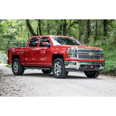 Rough Country 2 Inch Leveling Kit - Loaded Strut - Chevy/GMC 1500 (14-18)