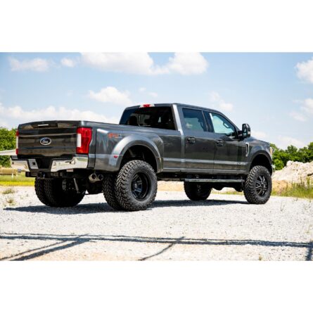 Rough Country 4.5 Inch Lift Kit - Dually - V2 - Ford Super Duty 4WD (2017-2022)