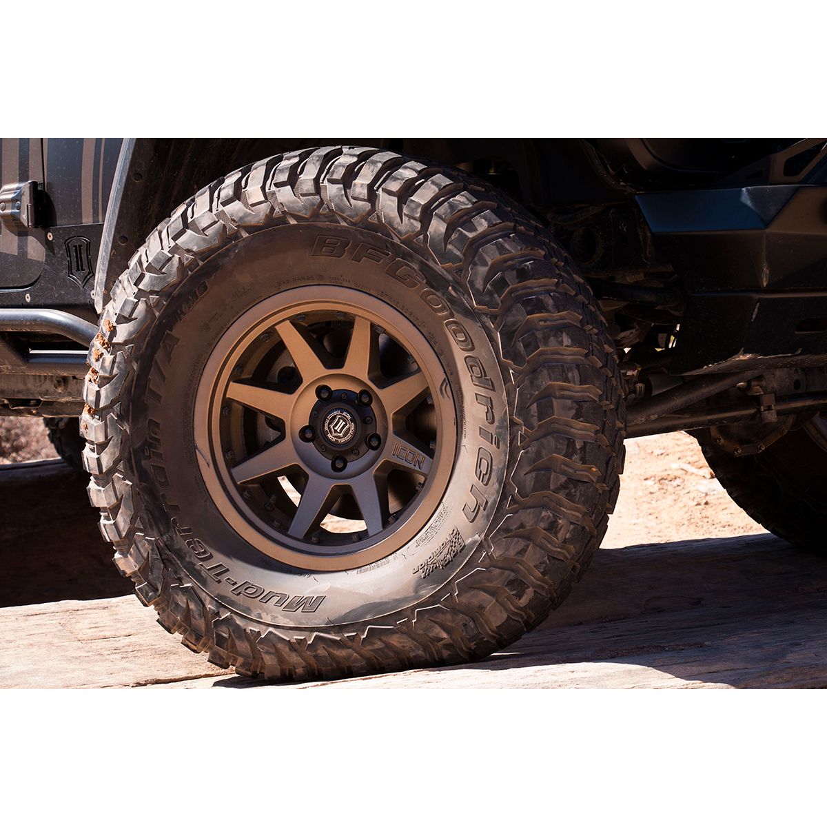 ICON ALLOYS REBOUND PRO BRONZE - 17 X 8.5 / 6X5.5 / 0MM / 4.75" BS