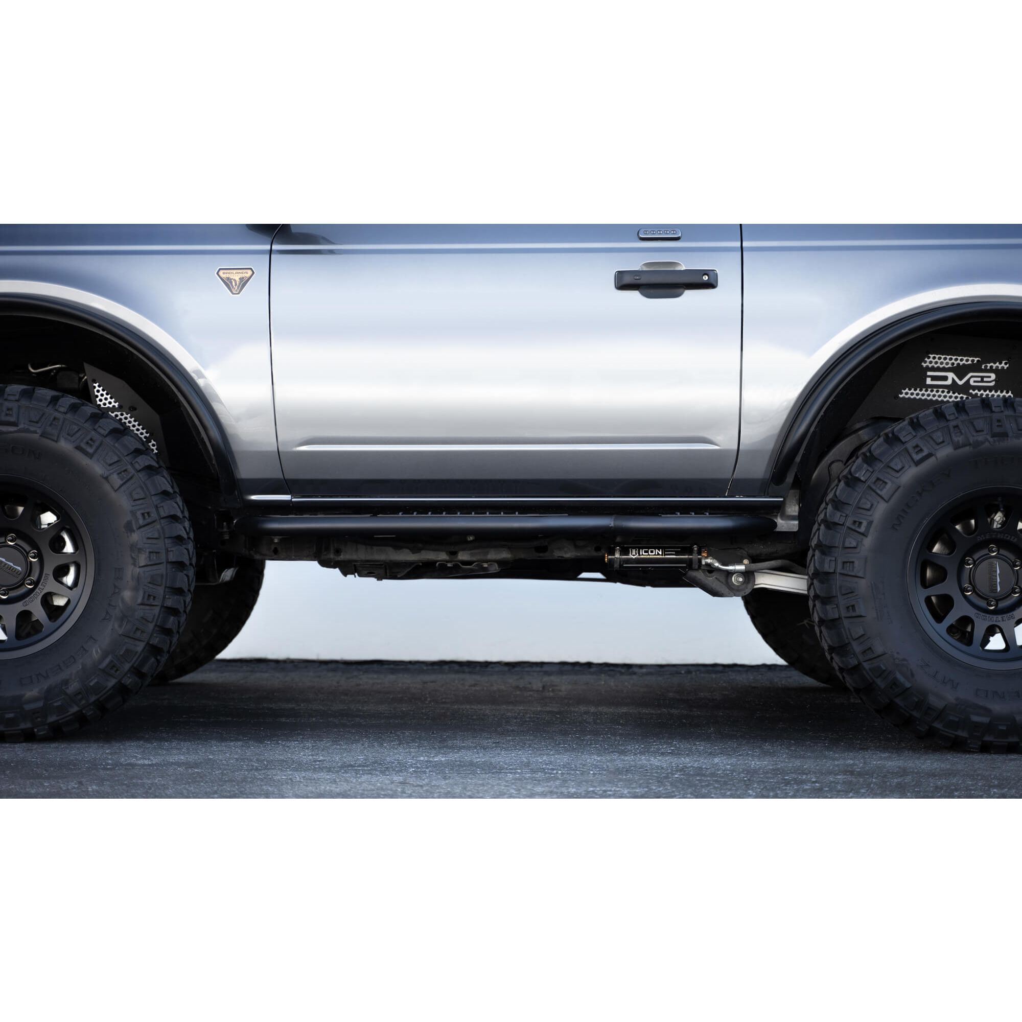OE PLUS 2-DOOR SIDE STEPS
