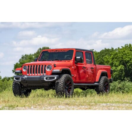 Rough Country 2.5 Inch Leveling Kit - Spacers - V2 - Jeep Gladiator JT 4WD (20-22)