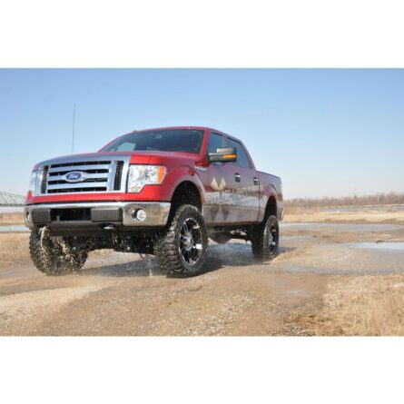 Rough Country 6 Inch Lift Kit - Ford F-150 4WD (2009-2010)