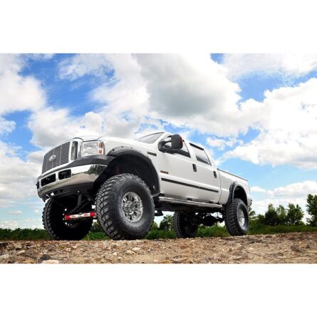 Rough Country 8 Inch Lift Kit - Ford Super Duty 4WD (1999-2004)