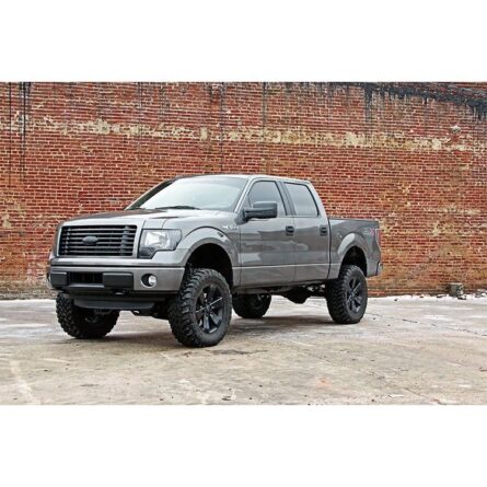 Rough Country 6 Inch Lift Kit - M1 Struts/M1 - Ford F-150 4WD (2011-2013)