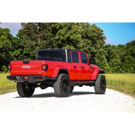 Rough Country 3.5 Inch Lift Kit - Spacers - V2 - Jeep Gladiator JT 4WD (20-22)