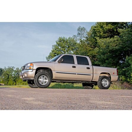 Rough Country 1.5-2 Inch Lift Kit - N3 Shocks - Chevy/GMC 1500 (99-06 & Classic)