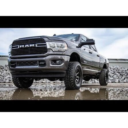 Rough Country 2.5 Inch Leveling Kit - Ram 2500 4WD (2014-2023)