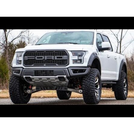 Rough Country 4.5 Inch Lift Kit - Ford Raptor 4WD (2017-2018)