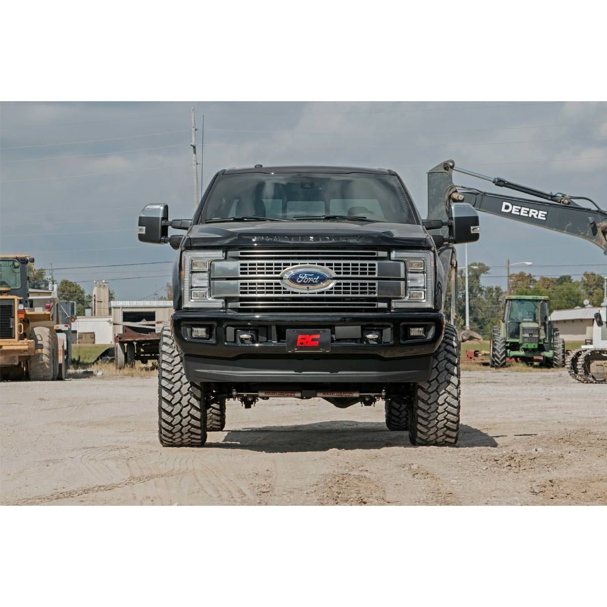 Rough Country 6 Inch Lift Kit - Diesel - OVLD - C/O V2 - Ford Super Duty (17-22)