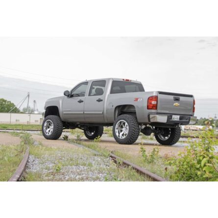 Rough Country 7.5 in. Lift Kit - N3 Struts - Chevy/GMC 1500 (07-13)