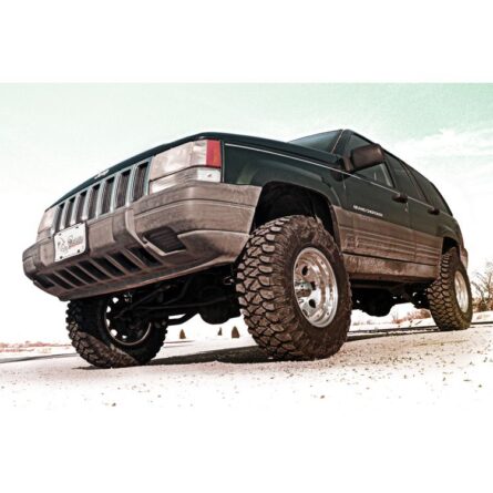 Rough Country 3.5 Inch Lift Kit - V-6 Motor - Jeep Grand Cherokee ZJ 4WD (93-98)