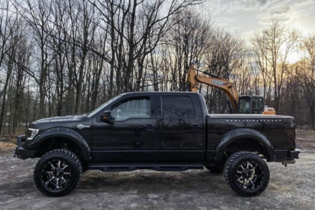 Rough Country 6 Inch Lift Kit - Ford F-150 4WD (2011-2014)