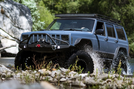 Rough Country 6.5 Inch Lift Kit - X-Series - Jeep Cherokee XJ 2WD/4WD (1984-2001)