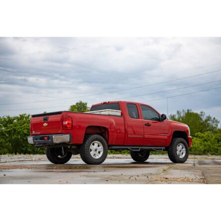 Rough Country 5 Inch Lift Kit - V2 - Chevy/GMC 1500 2WD (07-13)