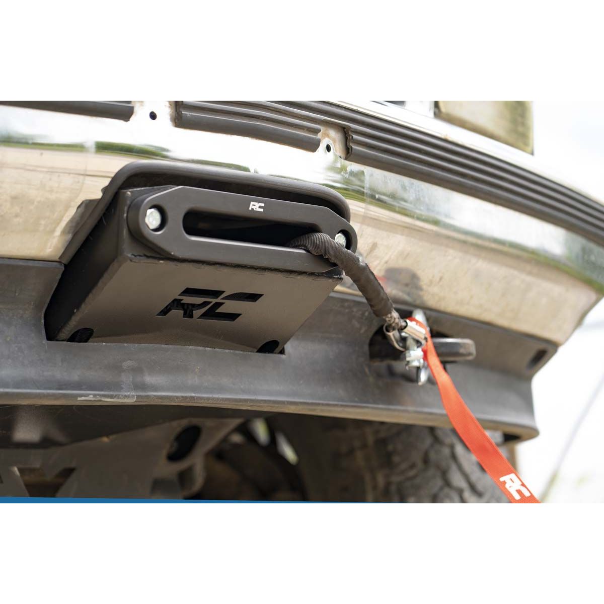 Rough Country Hidden Winch Mounting Plate - Chevy C1500/K1500 Truck/SUV (88-99)