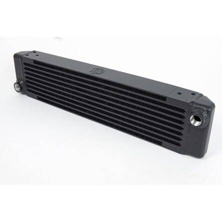 Universal Single-Pass Oil Cooler / RSR Porsche / M22 x 1.5 / 22L x 4.75H x 2.16W