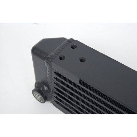 Universal Single-Pass Oil Cooler / RSR Porsche / M22 x 1.5 / 22L x 4.75H x 2.16W