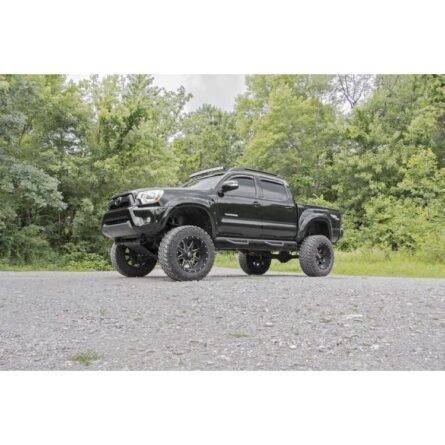 Rough Country 6 Inch Lift Kit - N3 Struts - Toyota Tacoma 2WD/4WD (2005-2015)